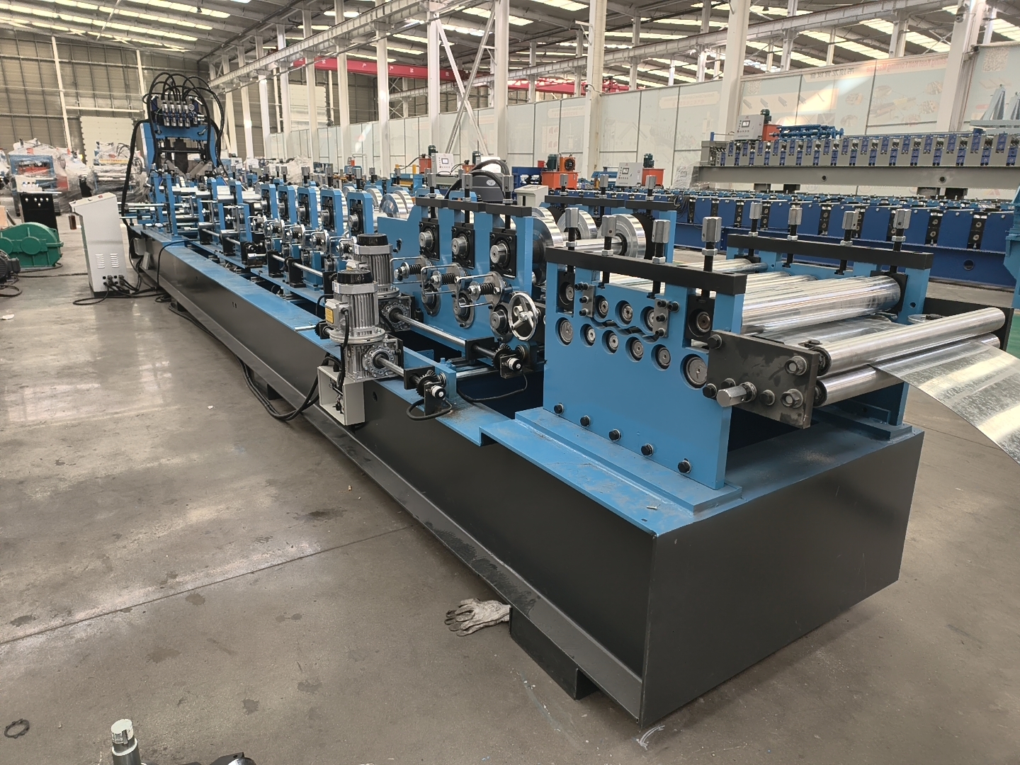 C Purlin Roll Forming Machine سازنده – نحوه سفارش با بهترین هزینه